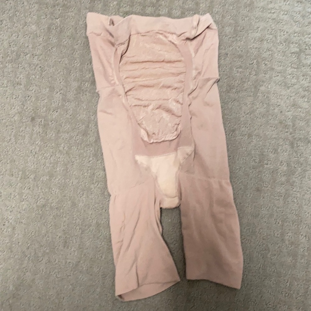 Spanx power mama maternity shaper size B